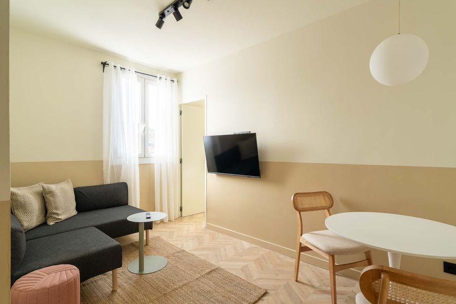 1-Bedroom Apartment - 425