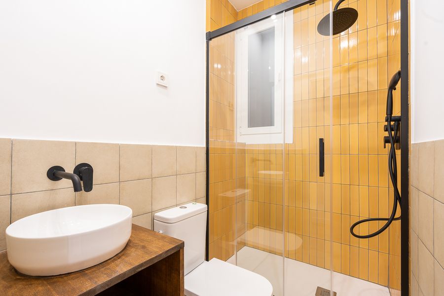 Premium Double Ensuite Room with Gallery - 12C2