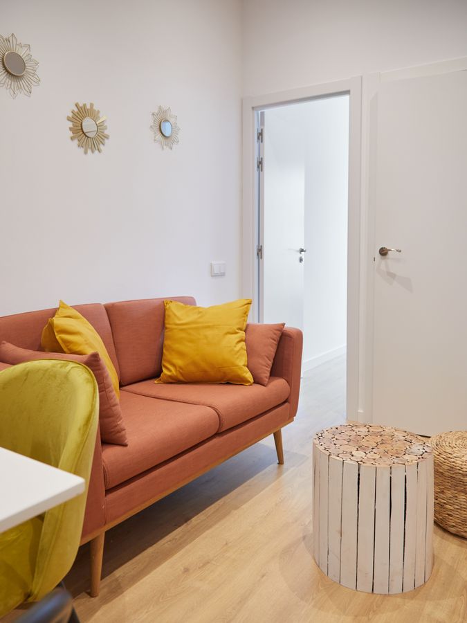 3-Bedroom 2-Bathroom Apartment - 425