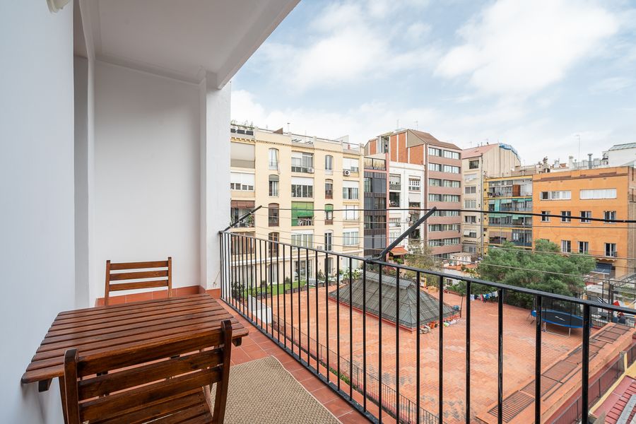 3-Bedroom 2-Bathroom Apartment - 324