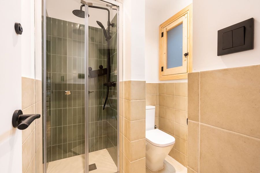 3-Bedroom 1-Bathroom Apartment - 315