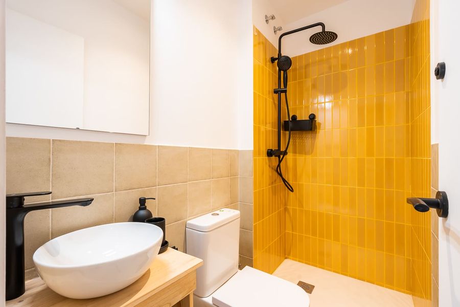3-Bedroom 2-Bathroom Apartment - 225