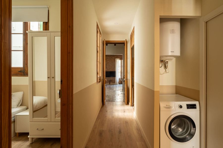 3-Bedroom 2-Bathroom Apartment - 111