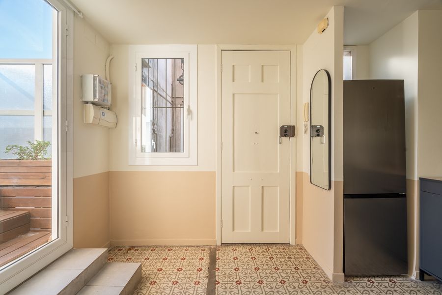 1-Bedroom Penthouse with Terrace - 516