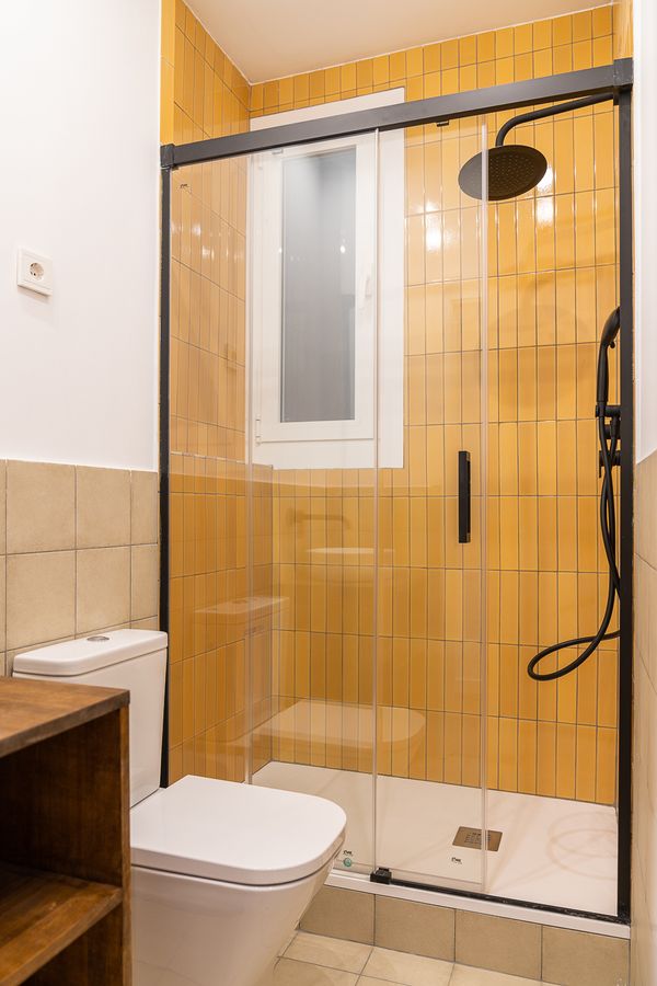 Premium Double Ensuite Room with Gallery - 12C2