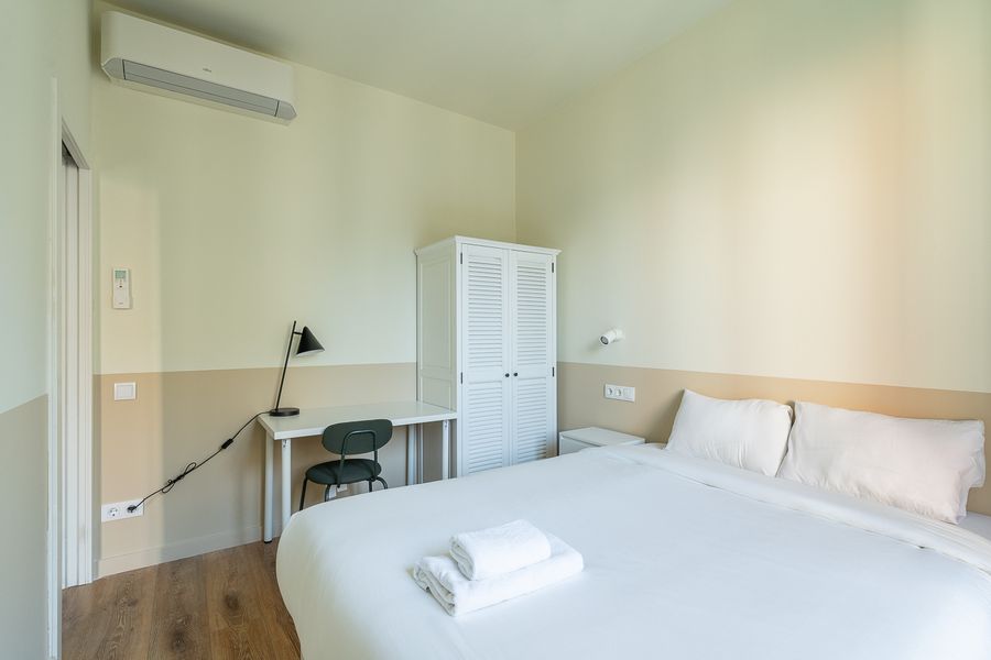 2-Bedroom 1-Bathroom Apartment - 425