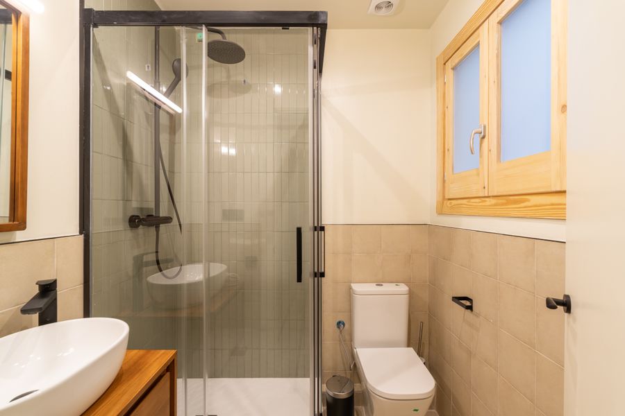 3-Bedroom 3-Bathroom Apartment - 223