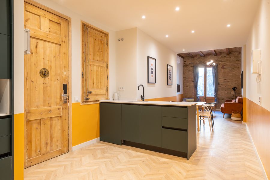 Premium Double Ensuite Room with Balcony - 22A3