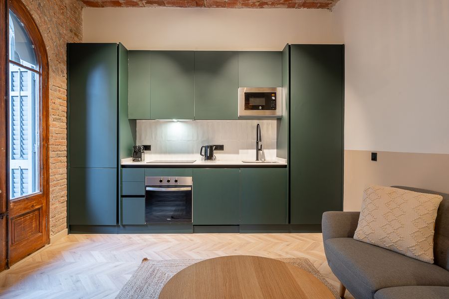3-Bedroom 2-Bathroom Apartment - PRAL32