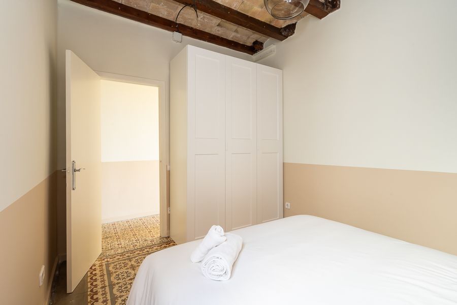 1-Bedroom Penthouse with Terrace - 526