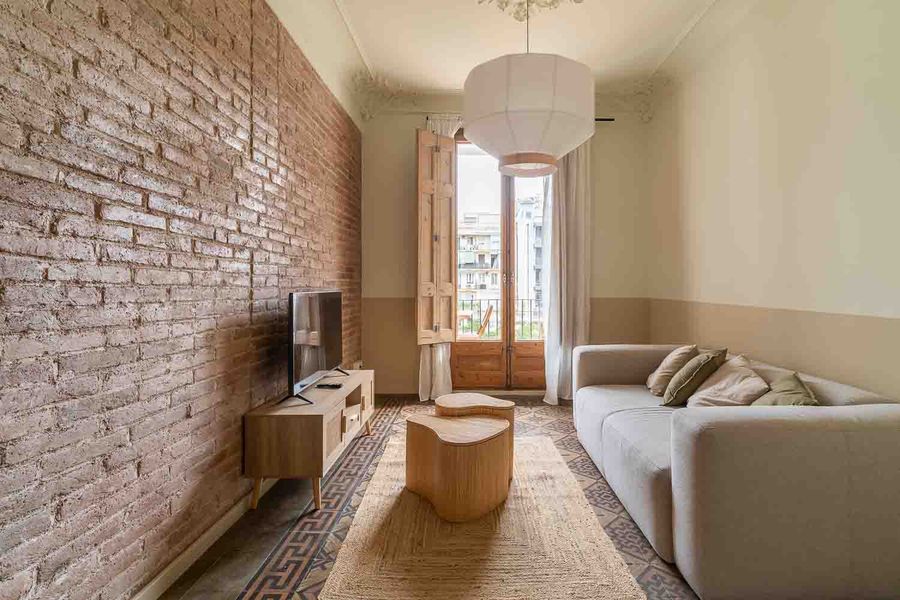3-Bedroom 2-Bathroom Apartment - 223