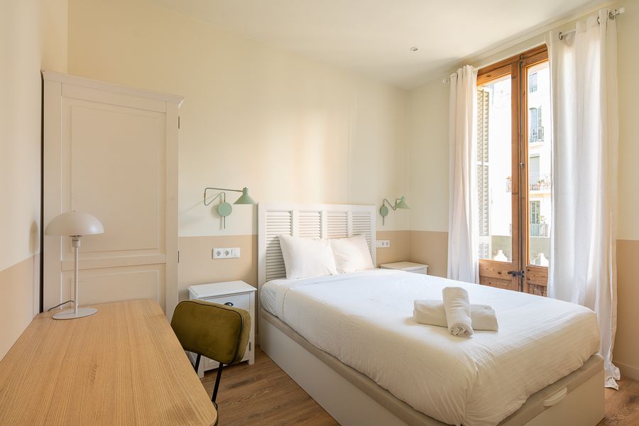 2-Bedroom 1-Bathroom Apartment - 324