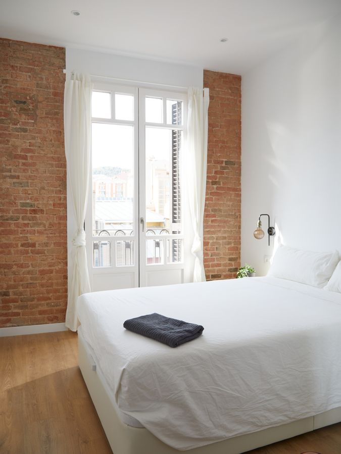 3-Bedroom 2-Bathroom Apartment - PRAL21
