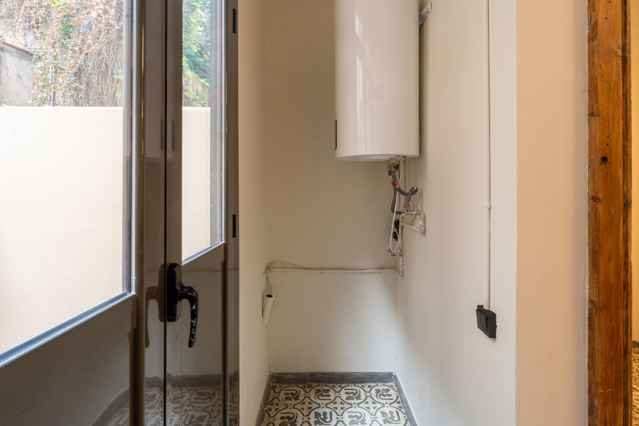 1-Bedroom Apartment with Terrace - PB10