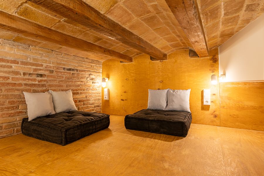 3 Bedroom 2 Bathroom Apartment with Private Terrace - PRAL11