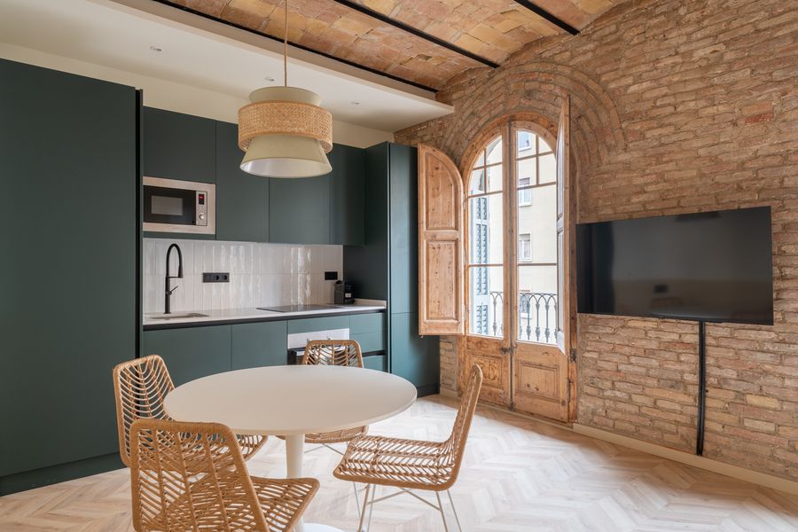 3-Bedroom 2-Bathroom Apartment - 224