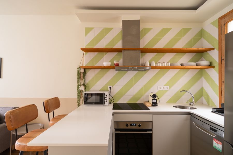 2-Bedroom 1-Bathroom Apartment - 526