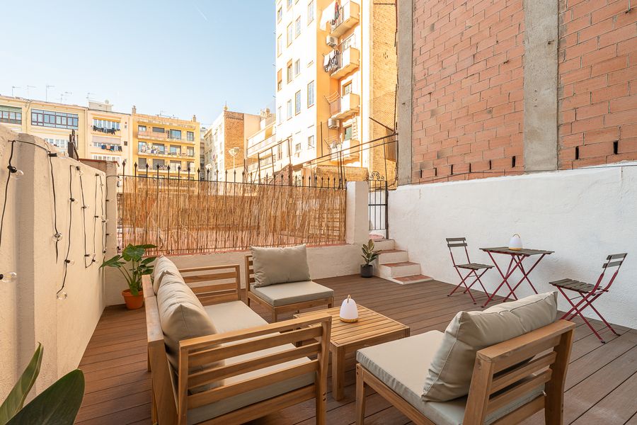 3 Bedroom 2 Bathroom Apartment with Private Terrace - PRAL11