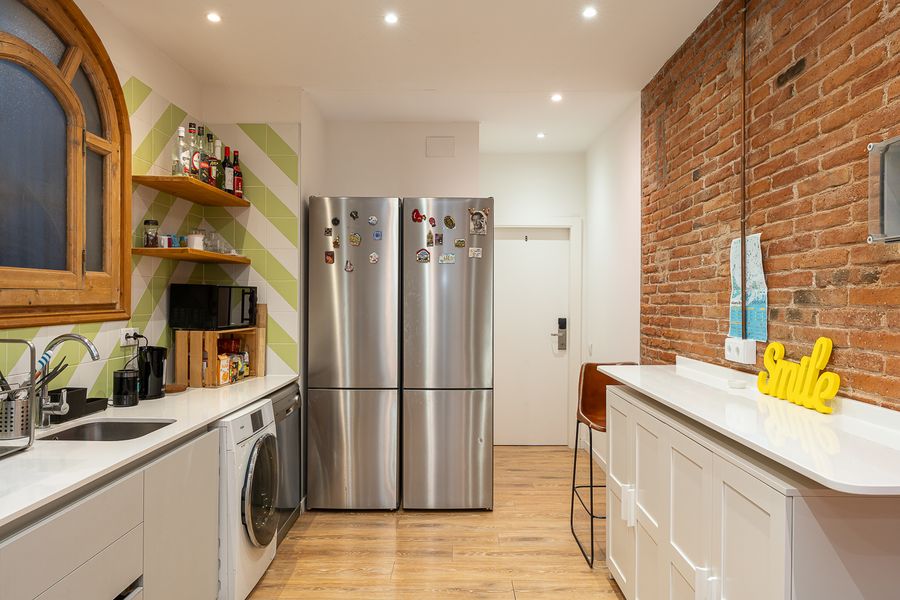 Standard Double Room with Shared Bathroom - PRALF1