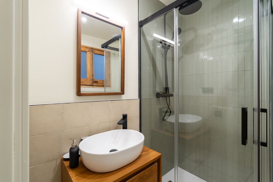3-Bedroom 3-Bathroom Apartment - PRAL21
