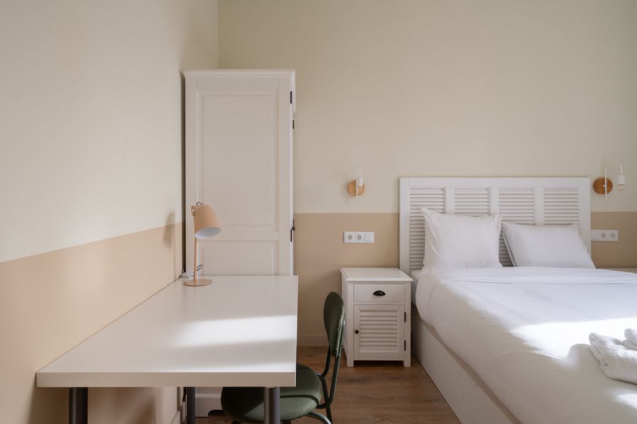 2-Bedroom 1-Bathroom Apartment - 526