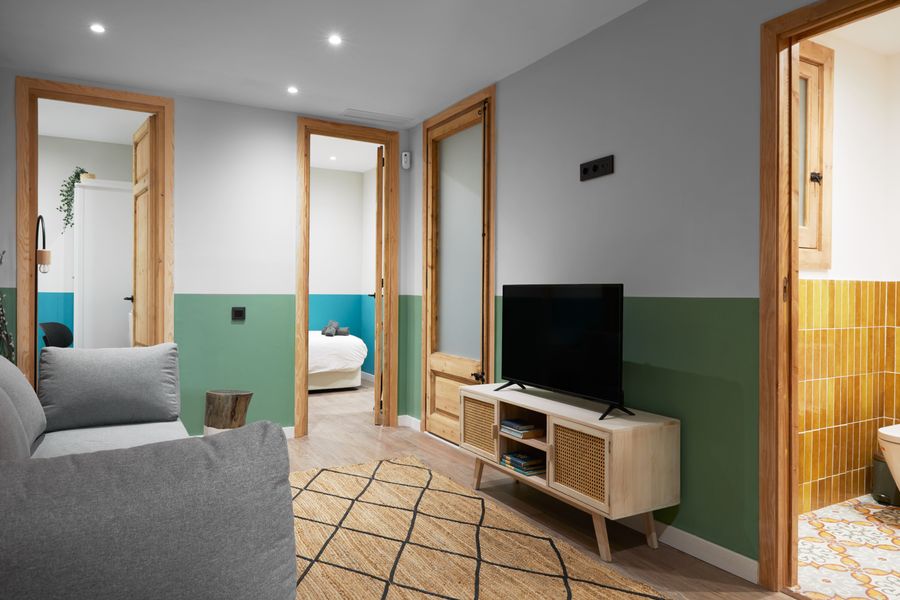 3-Bedroom 2-Bathroom Apartment - 214