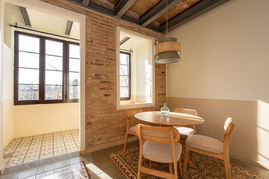 1-Bedroom Penthouse with Terrace - 526