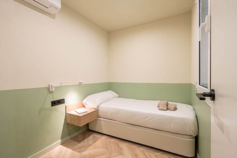 2-Bedroom 2-Bathroom Apartment - ENT41