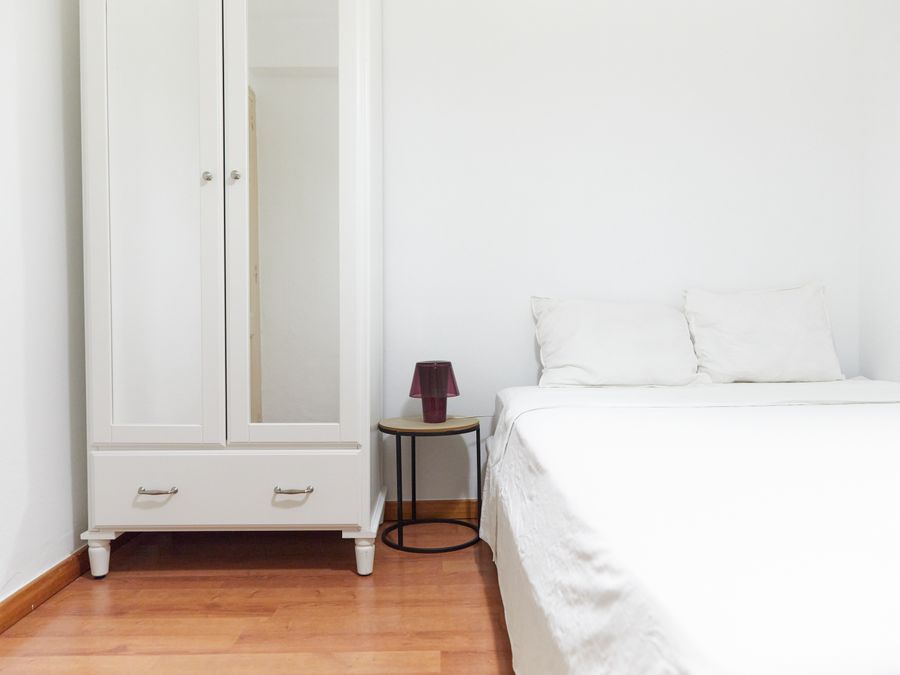2-Bedroom 1-Bathroom Penthouse with Terrace - ENT21