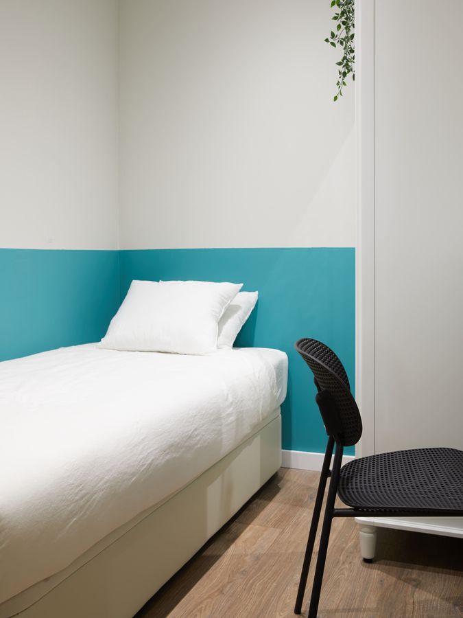 3-Bedroom 2-Bathroom Apartment - PRAL11