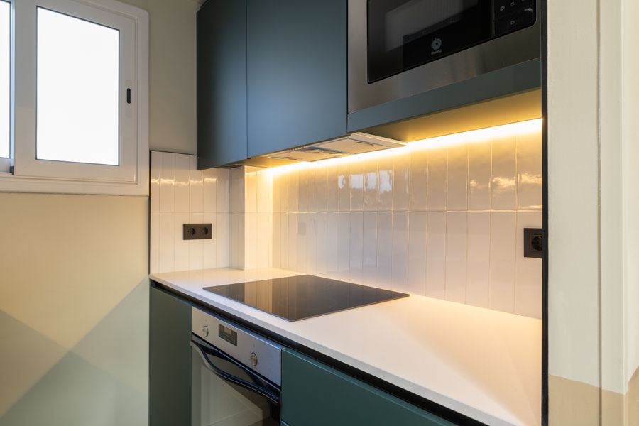 1-Bedroom Penthouse with Terrace - 526