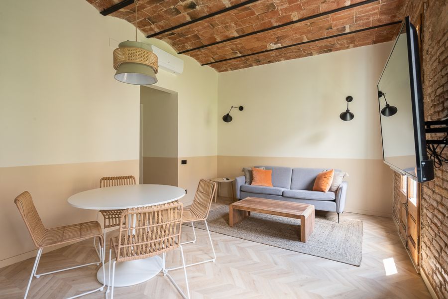 3-Bedroom 2-Bathroom Apartment - 335