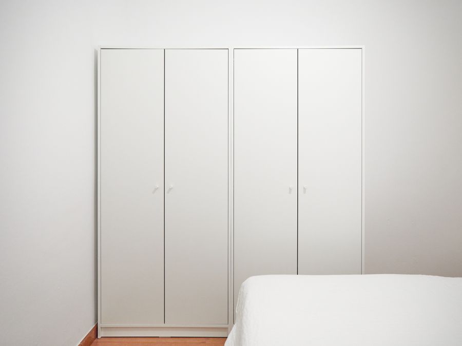 2-Bedroom 1-Bathroom Penthouse with Terrace - ENT21