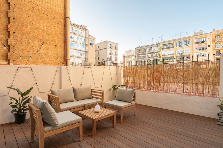 3 Bedroom 2 Bathroom Apartment with Private Terrace - PRAL11