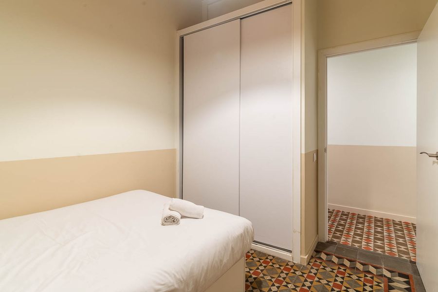3-Bedroom 2-Bathroom Apartment - 223