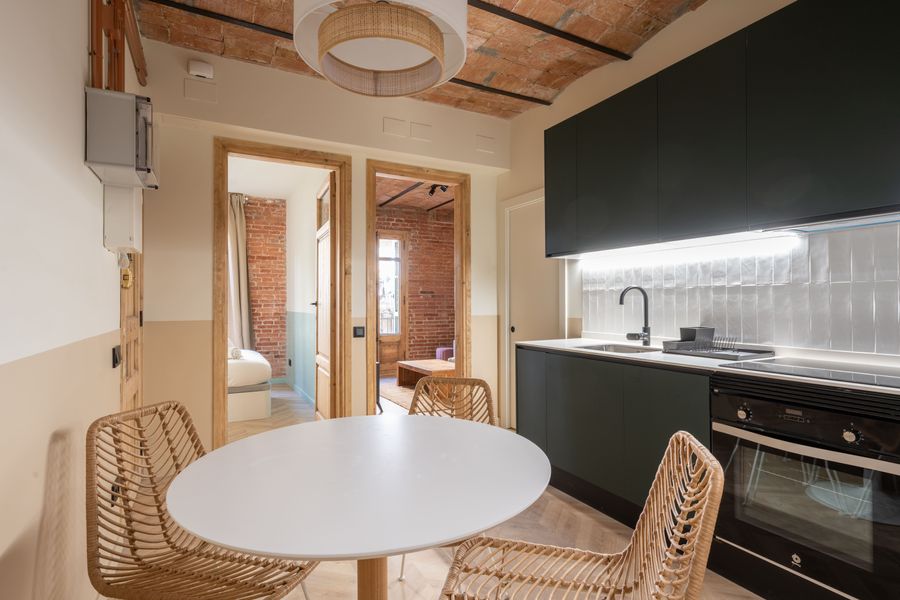 2-Bedroom 2-Bathroom Apartment - 123