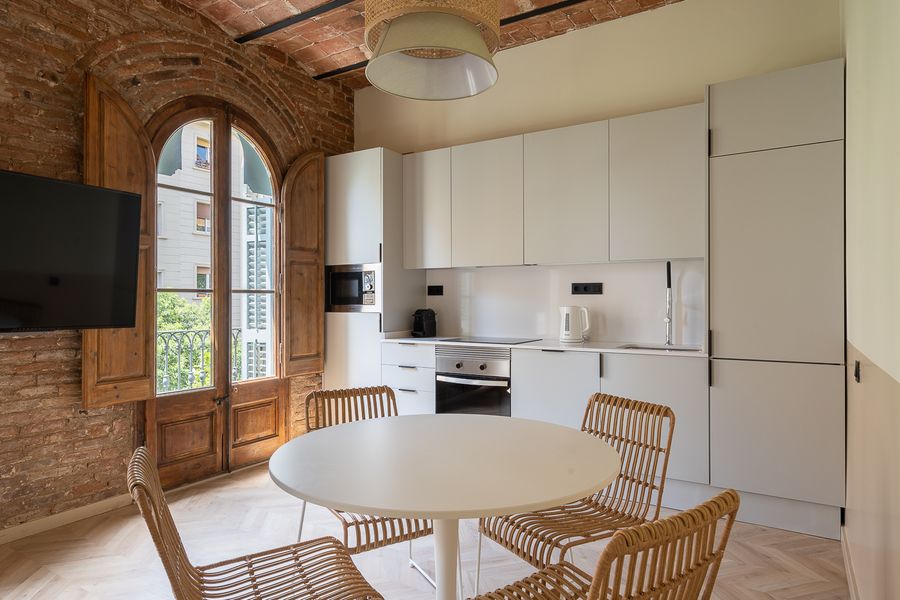 3-Bedroom 2-Bathroom Apartment - 335