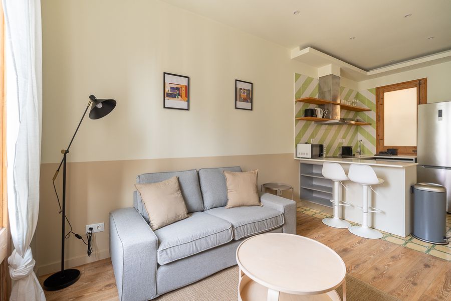 2-Bedroom 1-Bathroom Apartment - 425