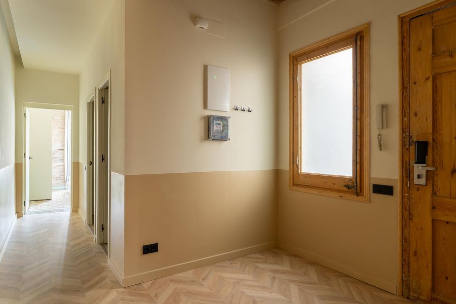 Standard Double Room with Shared Bathroom - 41B5