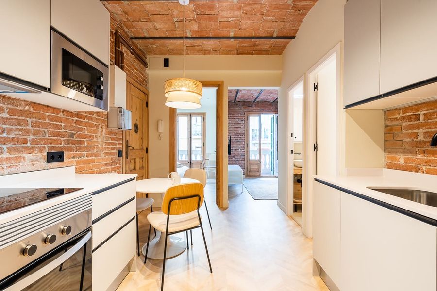 3-Bedroom 1-Bathroom Apartment - 315