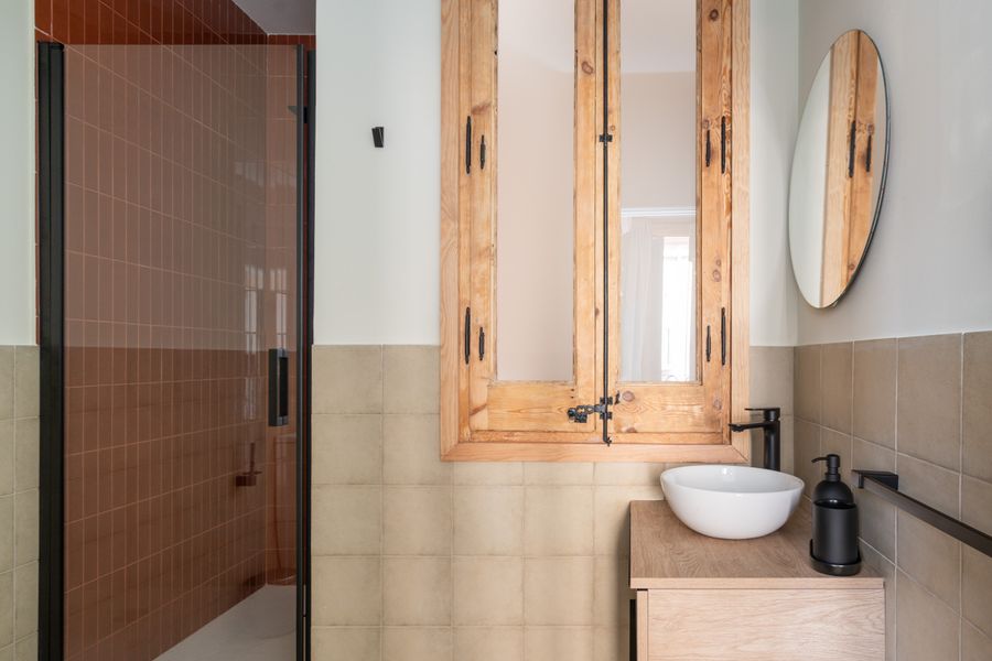 2-Bedroom 2-Bathroom Apartment - 212