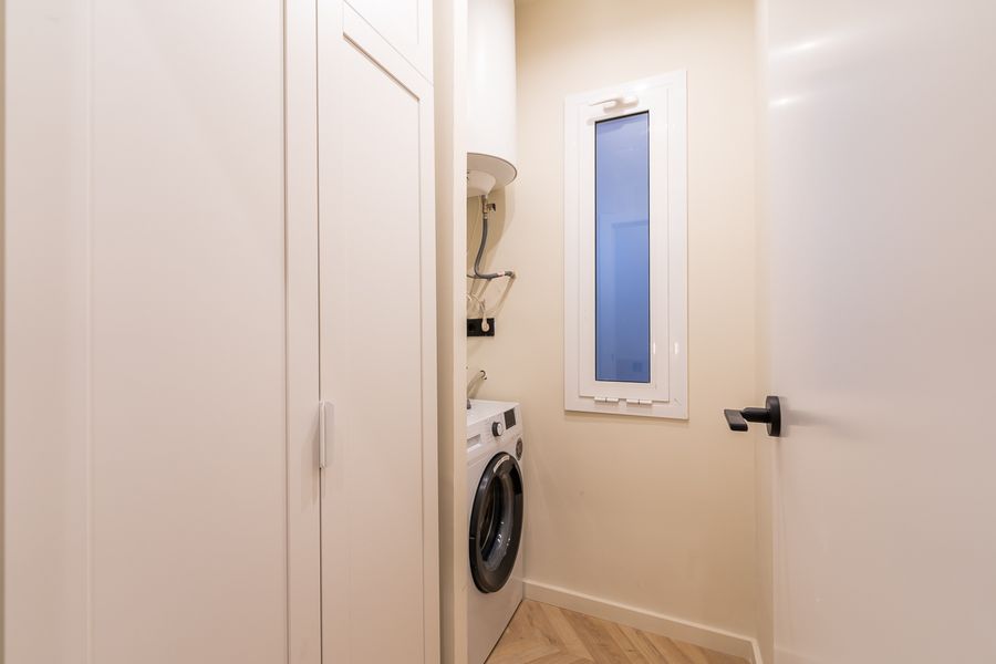 3-Bedroom 2-Bathroom Apartment - 123
