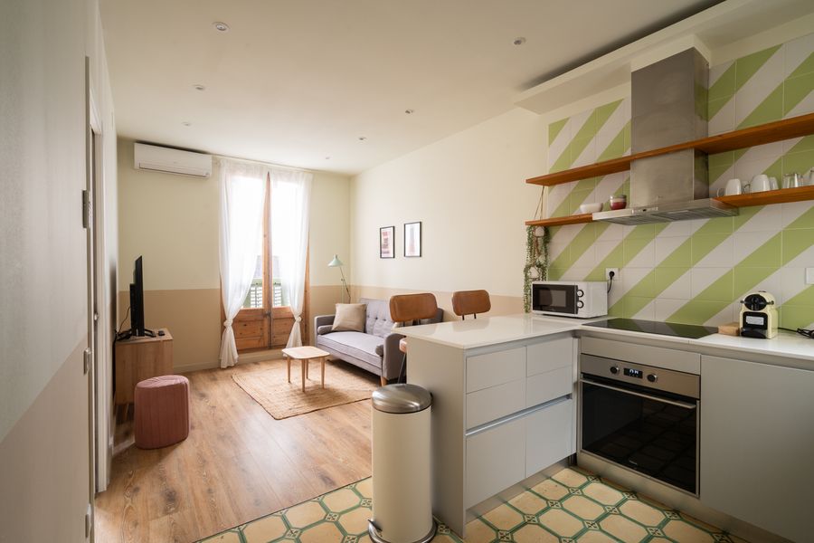 2-Bedroom 1-Bathroom Apartment - 526