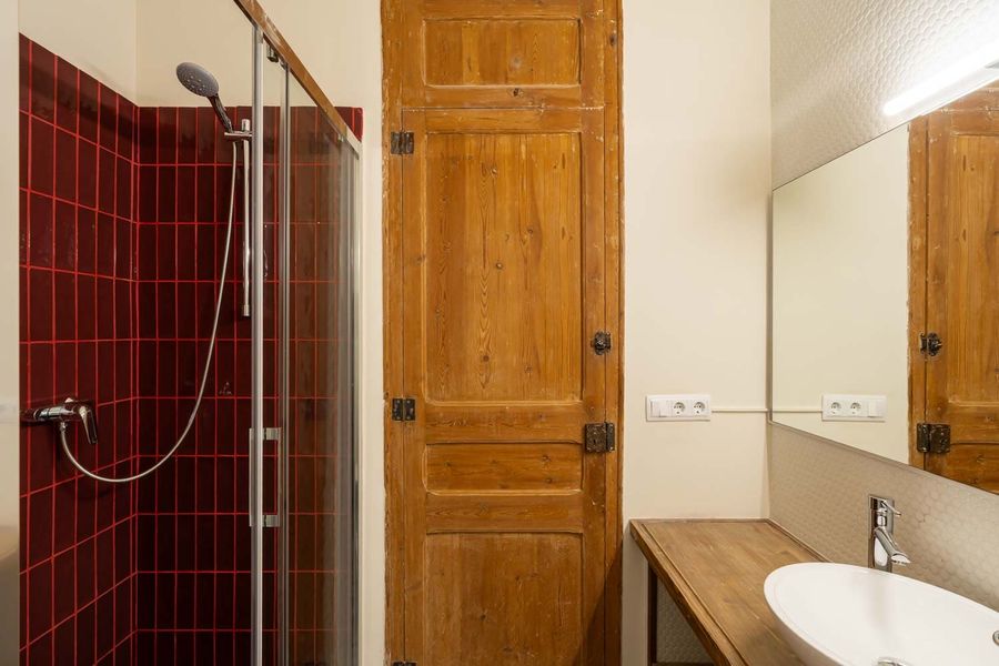 3-Bedroom 2-Bathroom Apartment - 111