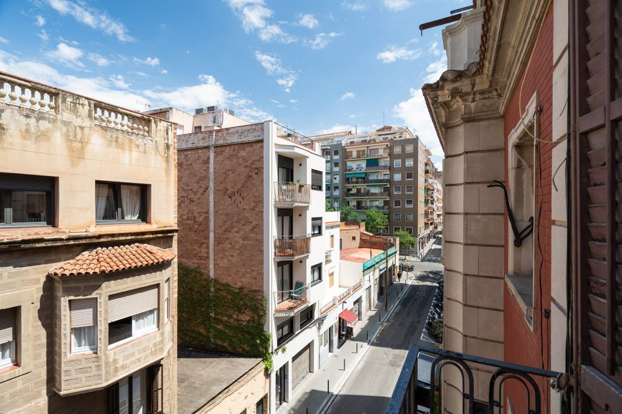 2-Bedroom 2-Bathroom Apartment - 212
