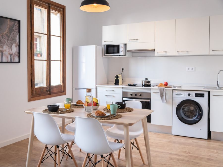 3-Bedroom 2-Bathroom Apartment - 113