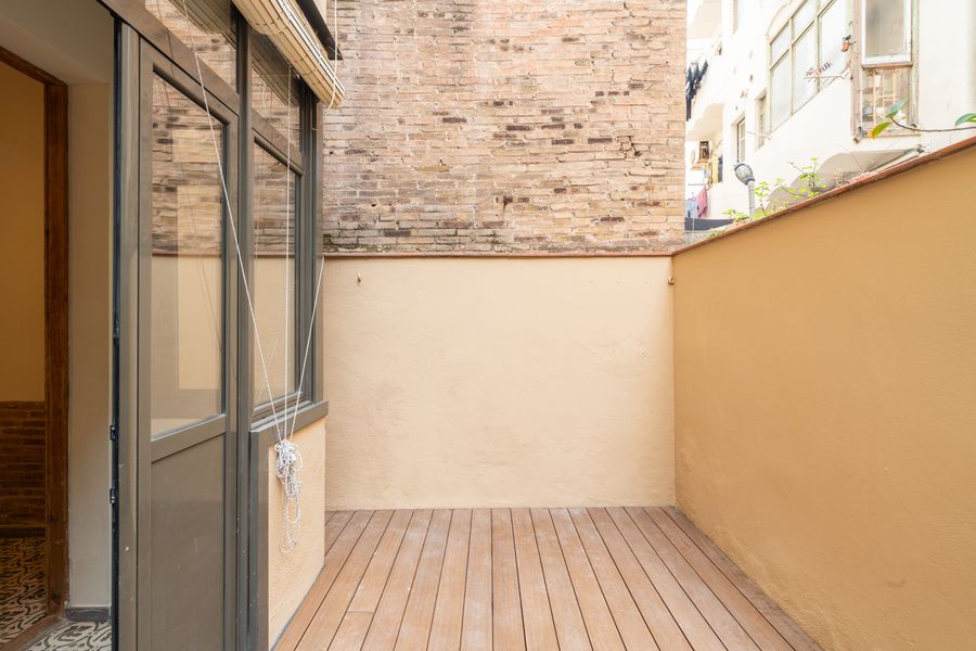 1-Bedroom Apartment with Terrace - PB10