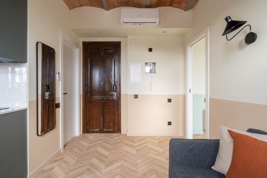 2-Bedroom 2-Bathroom Apartment - 525