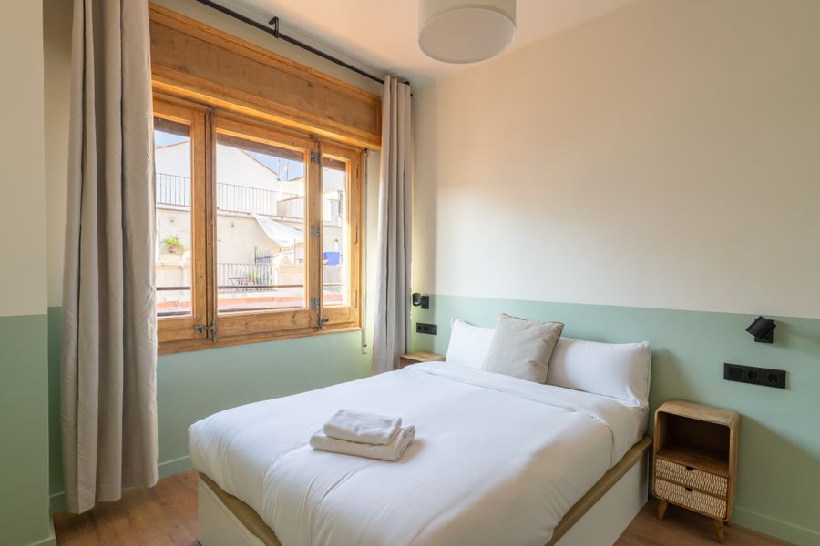 1-Bedroom Penthouse with Terrace - 526