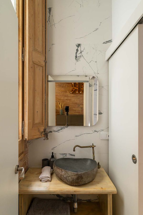 2-Bedroom 2-Bathroom Apartment - 122
